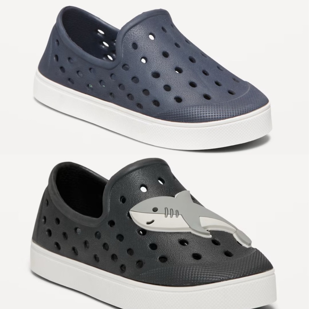 Old Navy Kids Shark Slip-On Perforated Sneakers - Navy and Black